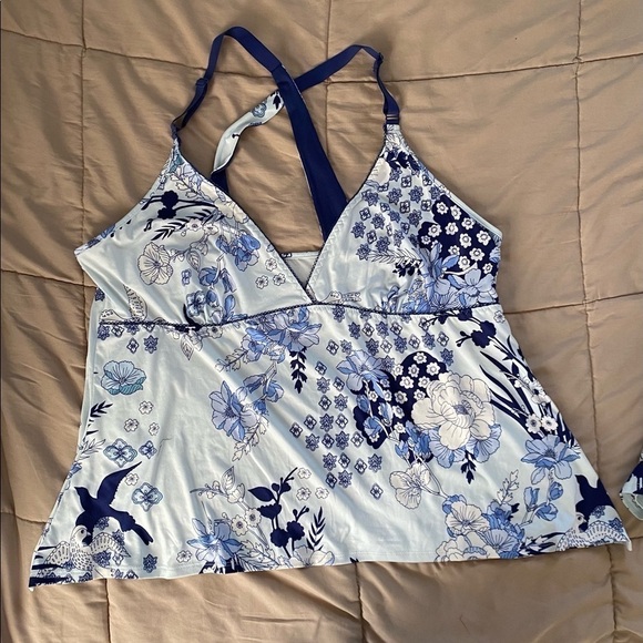 NWT- Women’s Apt 9 - two piece set floral sleepwear cami top and shorts- XXL - Picture 3 of 8